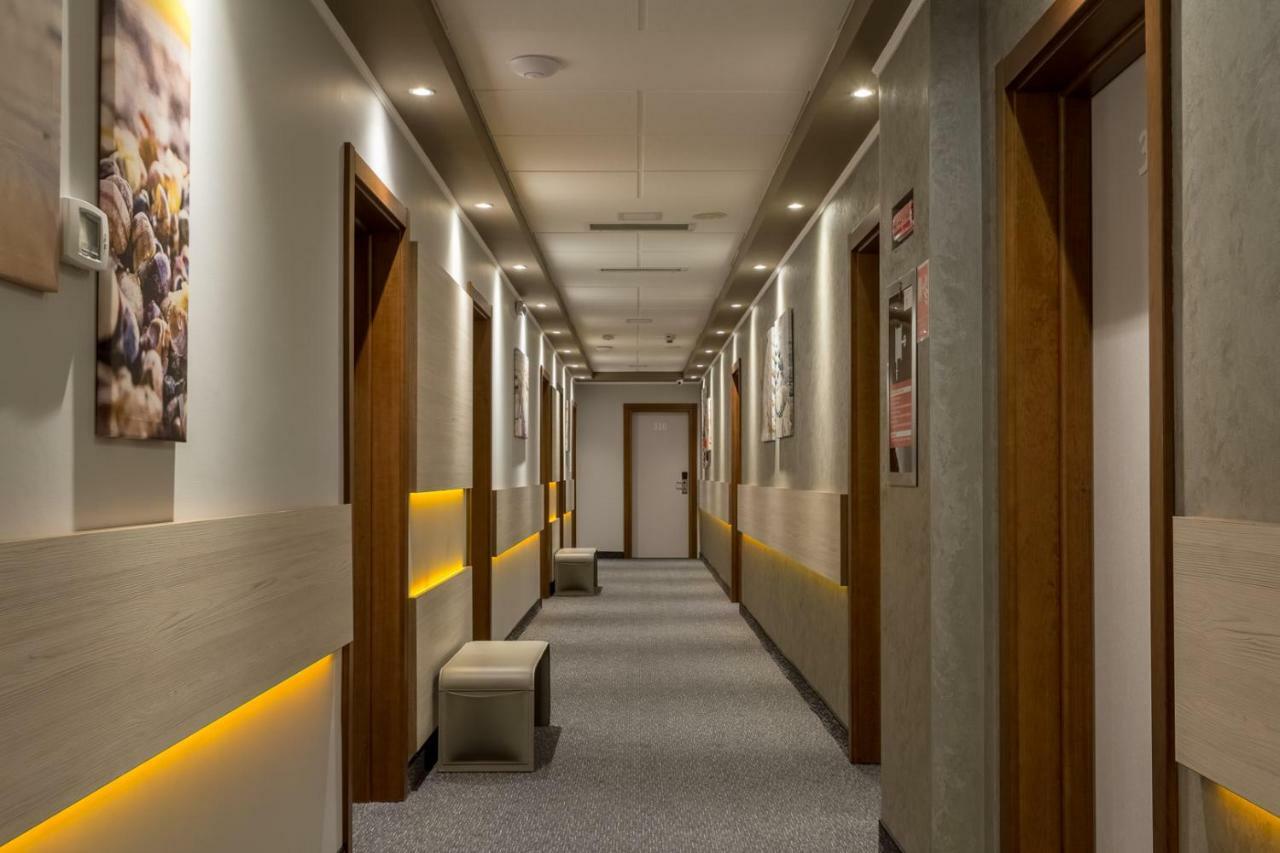 Splendid Conference & Spa Hotel - Adults Only Mamaia Exteriör bild